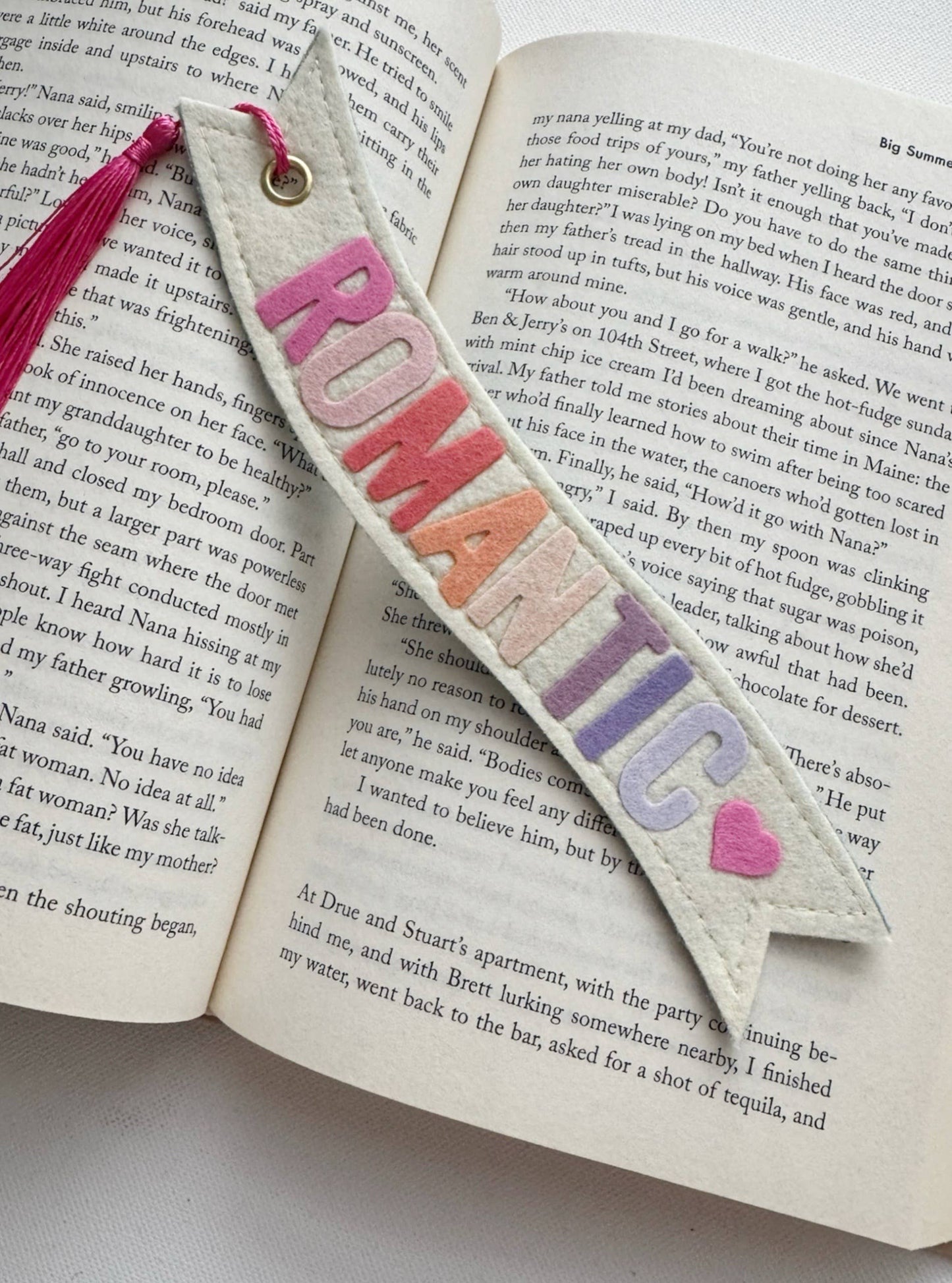 Romantic Bookmark (Pink)