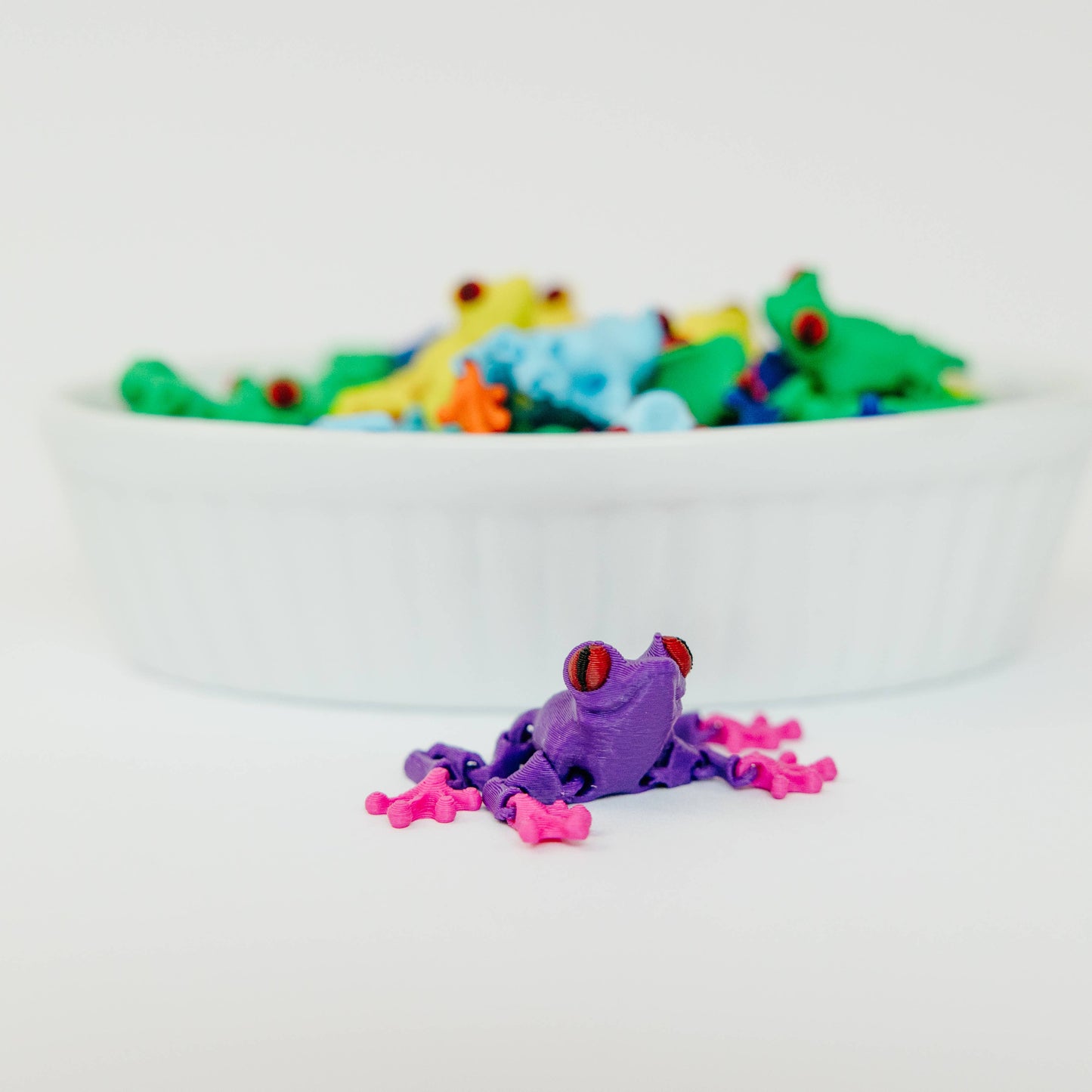 2" 3D Printed Tree Frogs – Assorted Colors