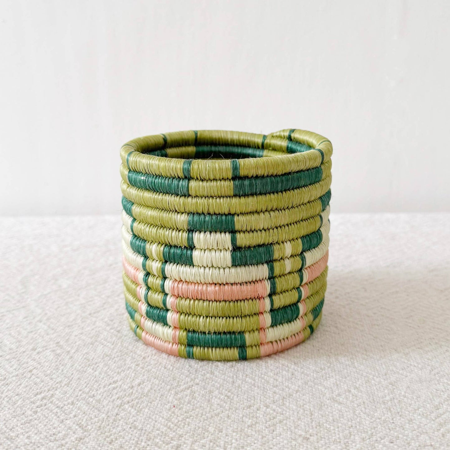 Gombe Basket Planter
