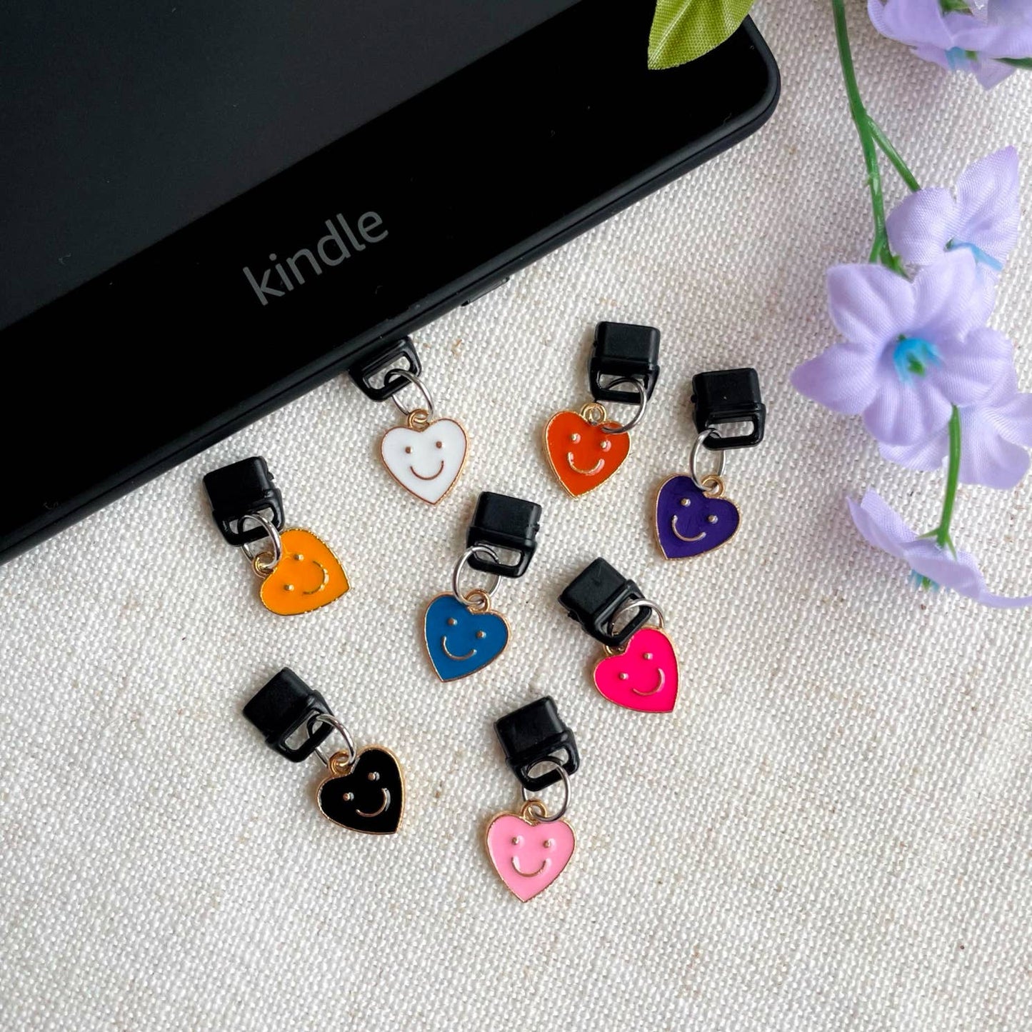 Enamel Smiley Heart Kindle Charm