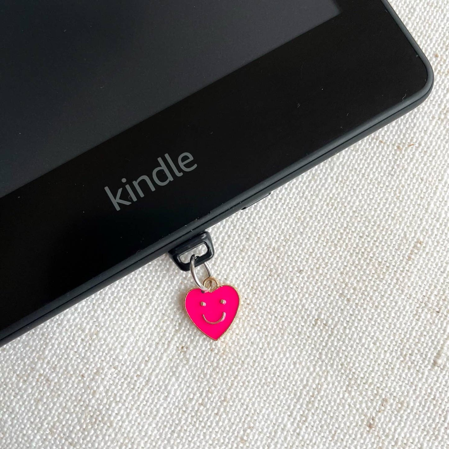 Enamel Smiley Heart Kindle Charm