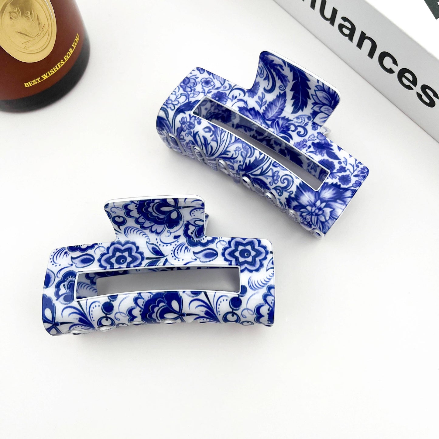 Blue and White Porcelain Pattern Hair Claw Clip