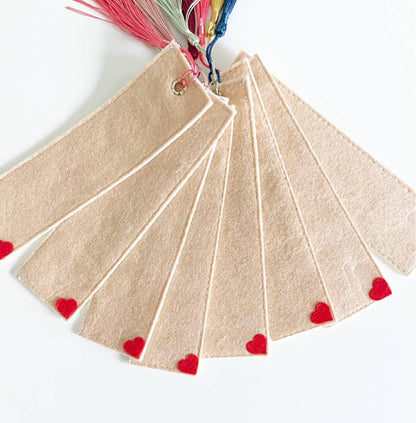 Hearts felt Bookmark