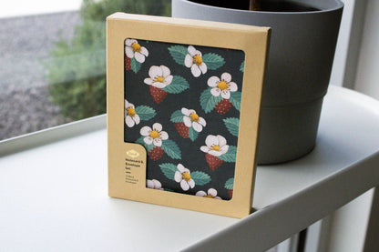 Strawberries Blank Notecards NC1786B
