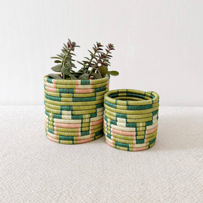 Gombe Basket Planter