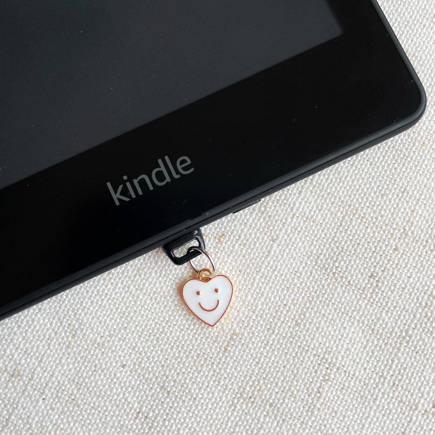 Enamel Smiley Heart Kindle Charm