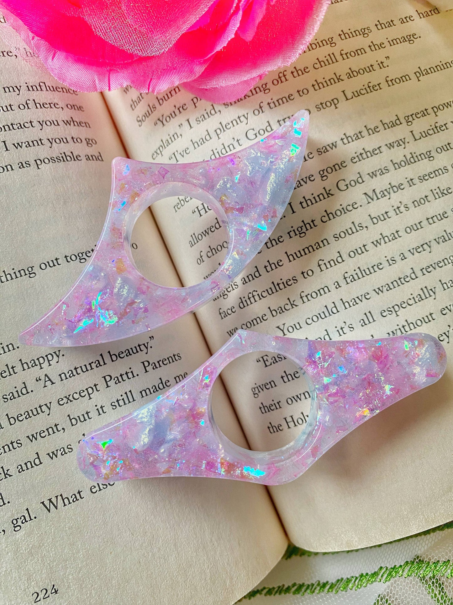 Euphoria Book Holder