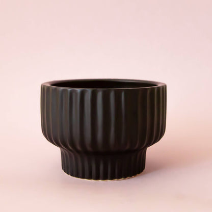 Presley Pedestal Pot | Black