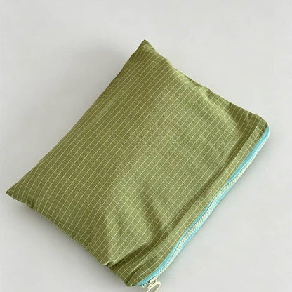 Grid Pattern Zipper Storage Pouch