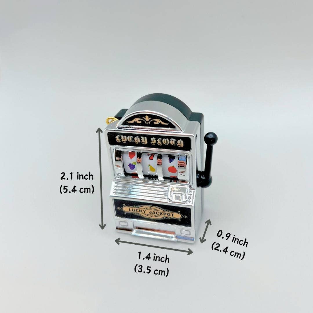 Mini Slot Machine Fridge Magnet – Retro Casino Decor Gift